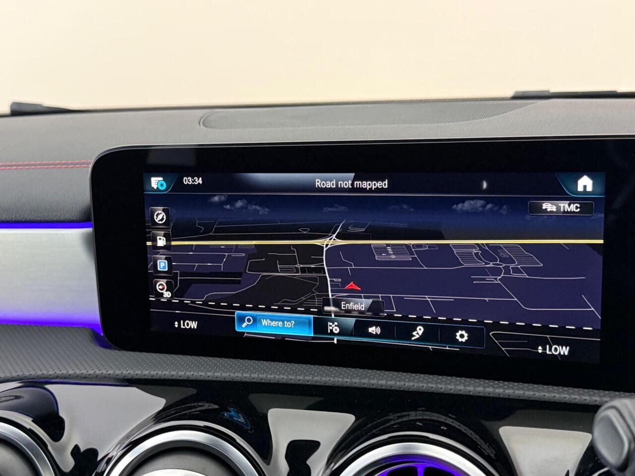 Mercedes-Benz CLA thumbnail Infotainment System