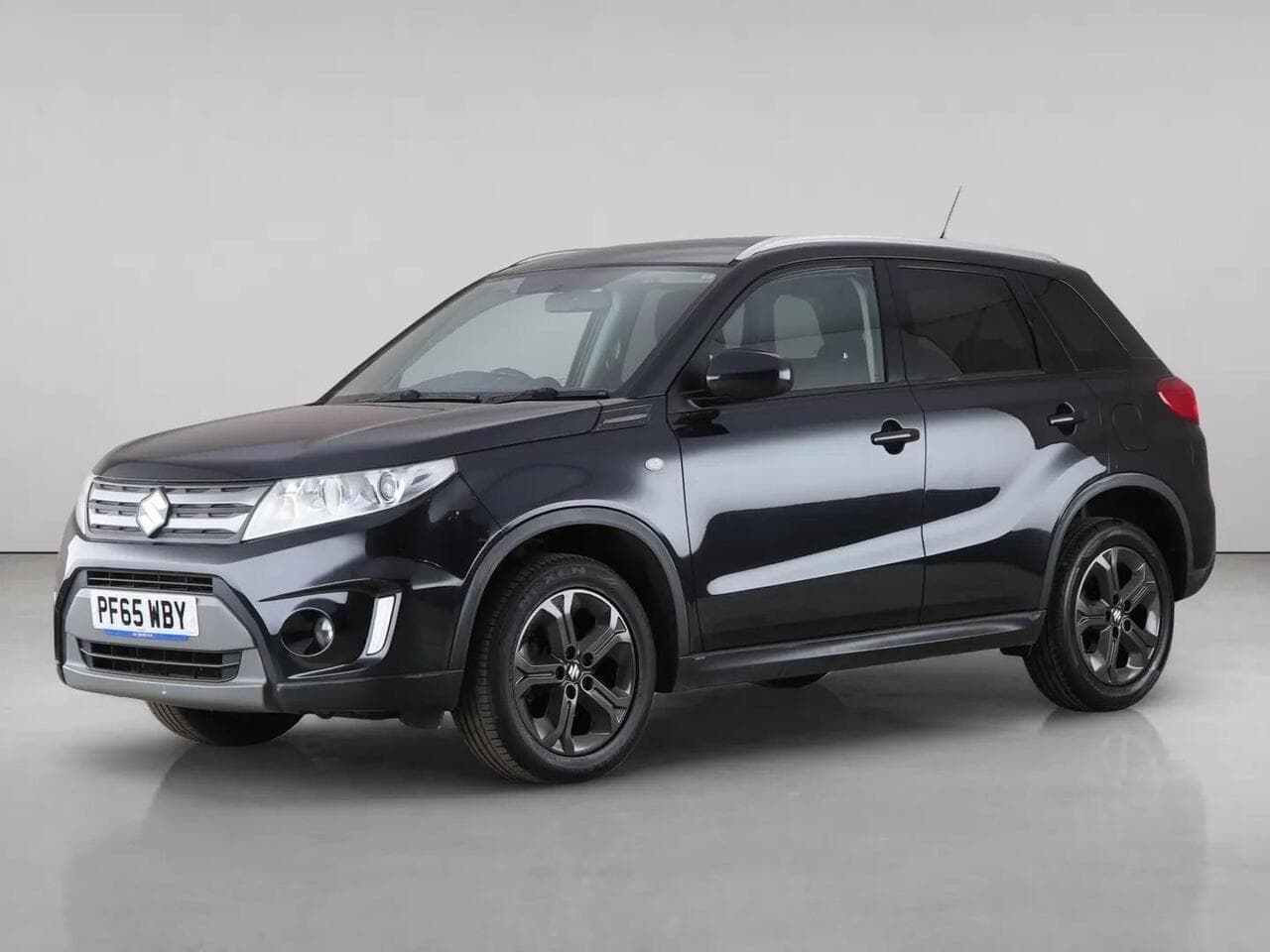 Suzuki Vitara thumbnail Front Left