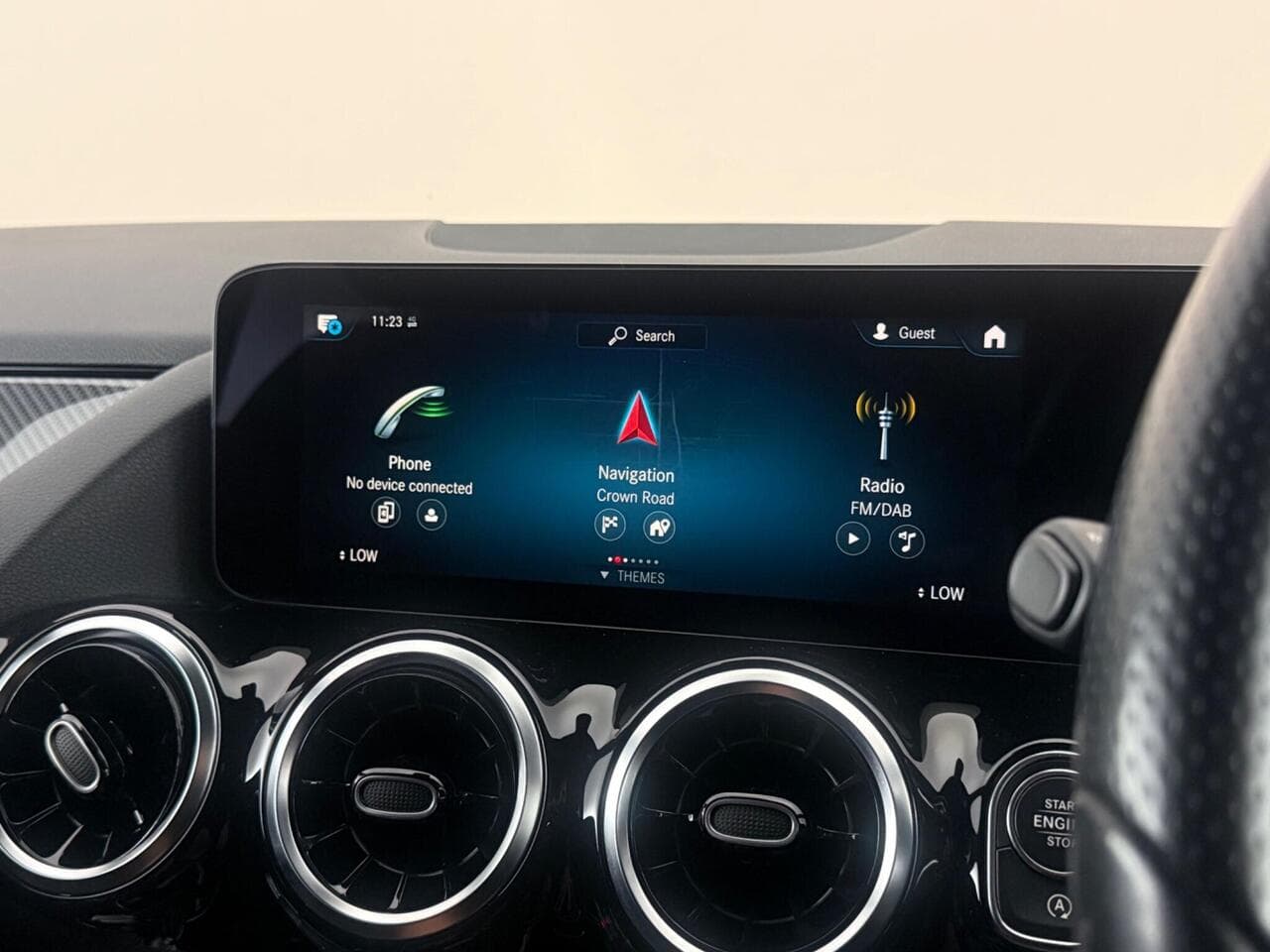 Mercedes-Benz GLA thumbnail Infotainment System