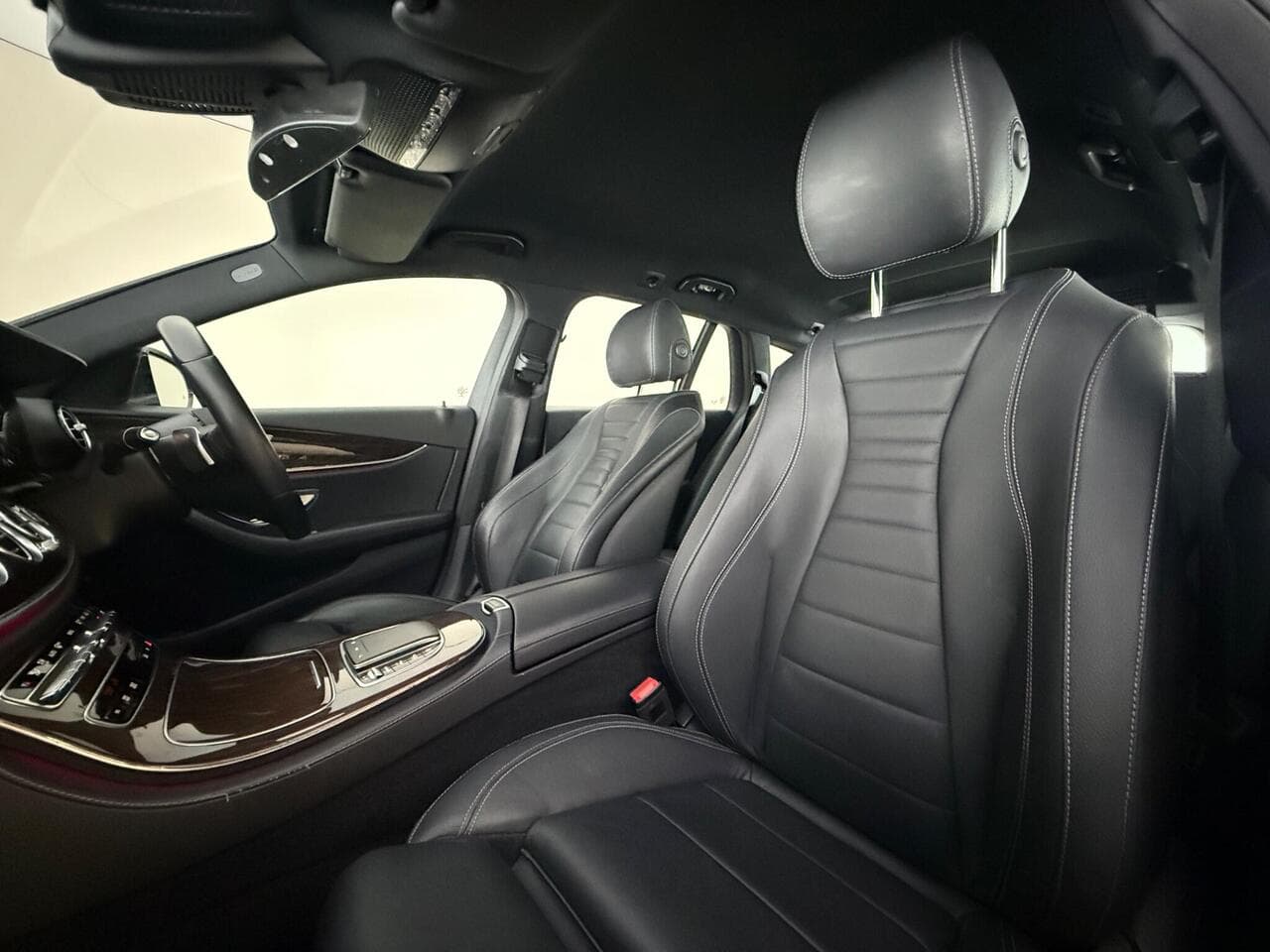 Mercedes-Benz E Class thumbnail Seat Front Passenger
