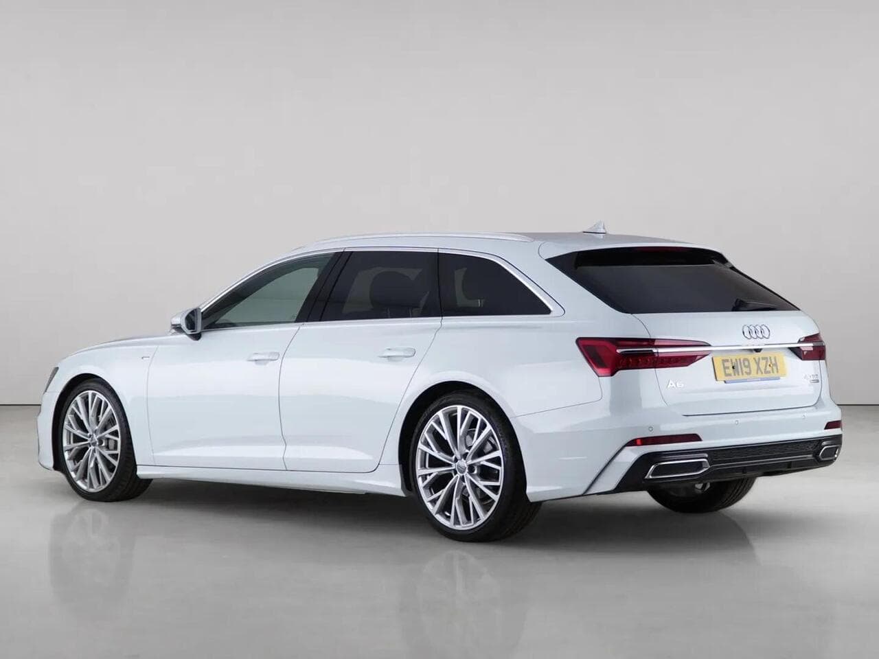 Audi A6 Avant thumbnail Rear Left
