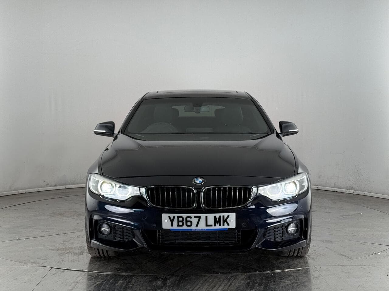 BMW 4 Series Gran Coupe thumbnail Front