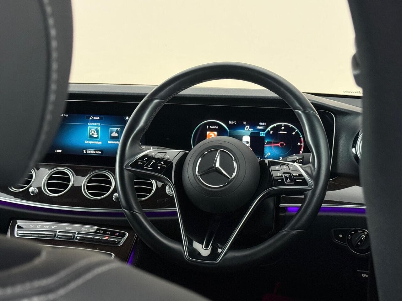 Mercedes-Benz E Class thumbnail Steering Wheel
