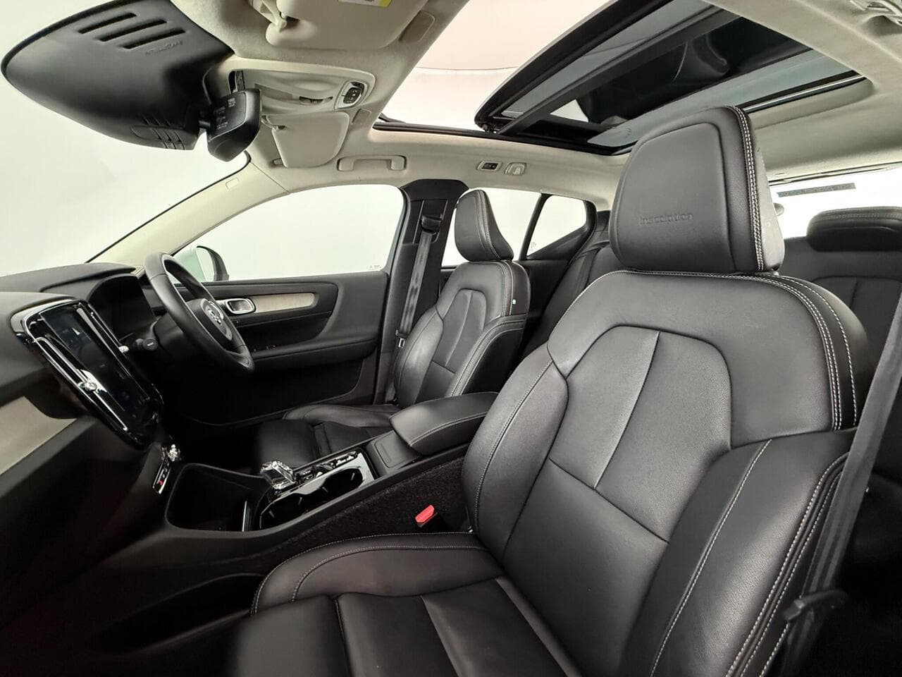 Volvo XC40 thumbnail Seat Front Passenger