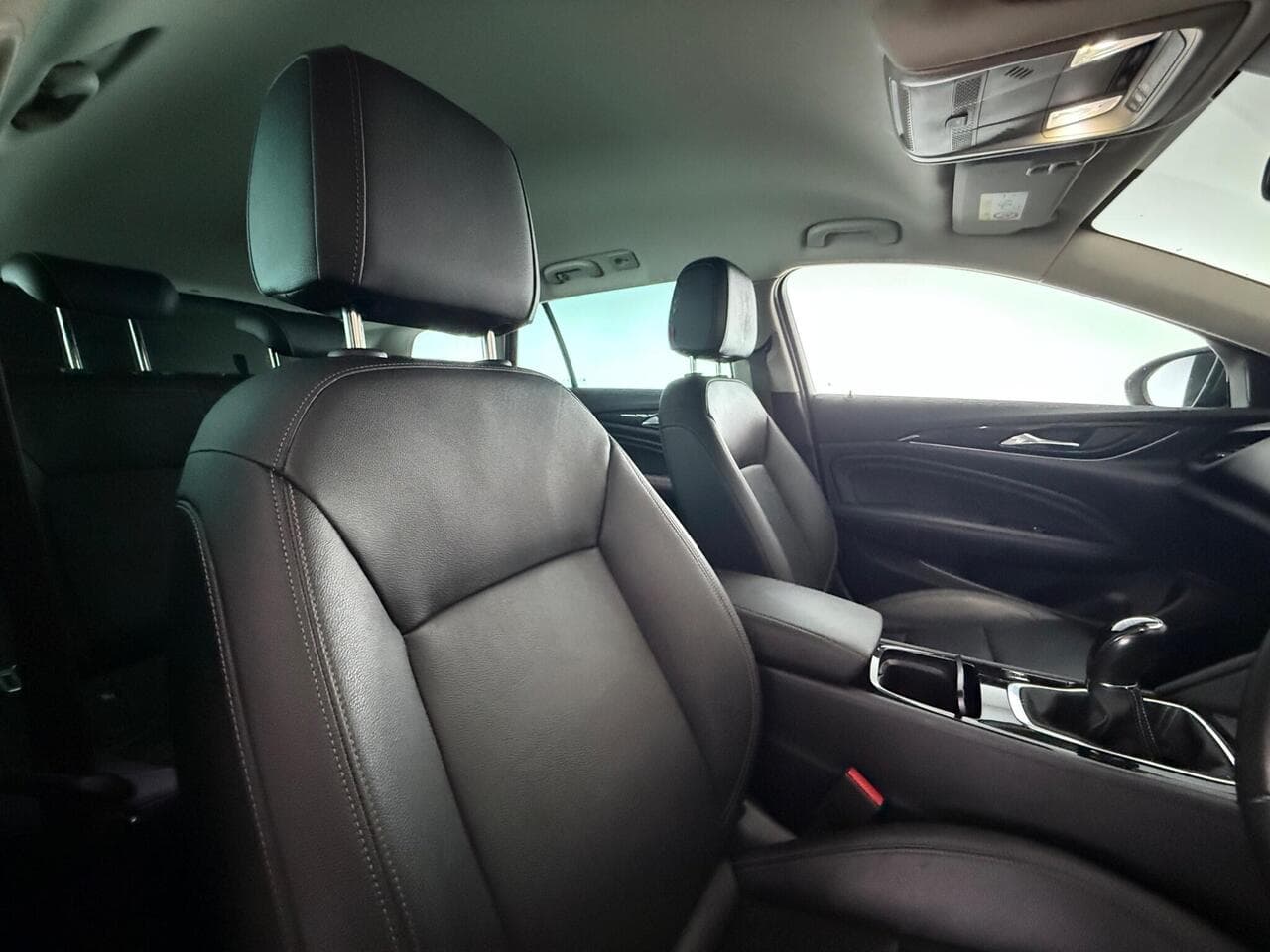 Vauxhall Insignia thumbnail Seat Driver