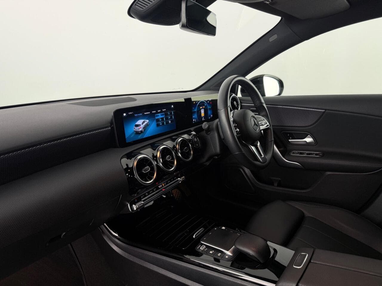 Mercedes-Benz A Class thumbnail Interior Front