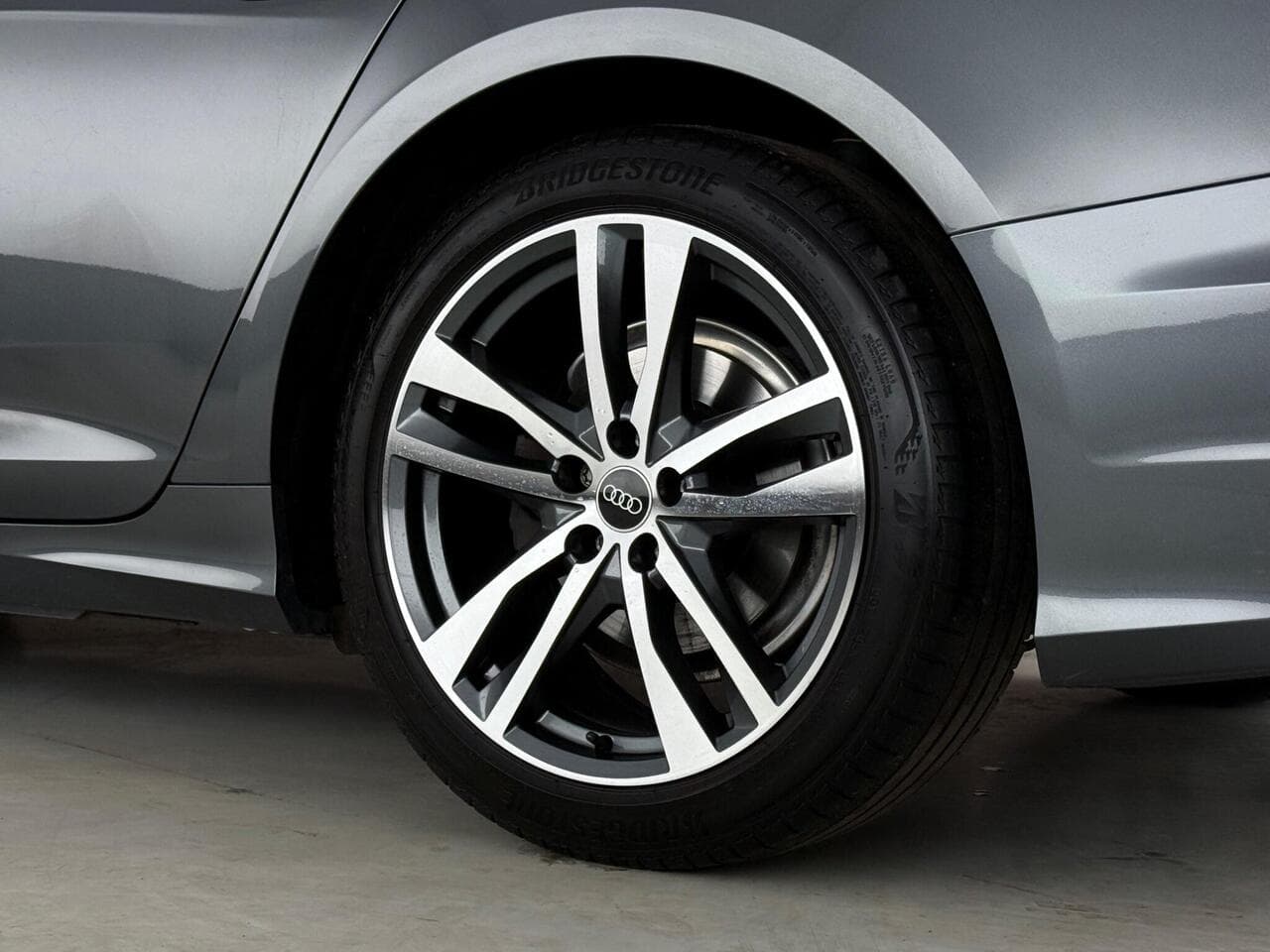 Audi A6 Saloon thumbnail Wheel