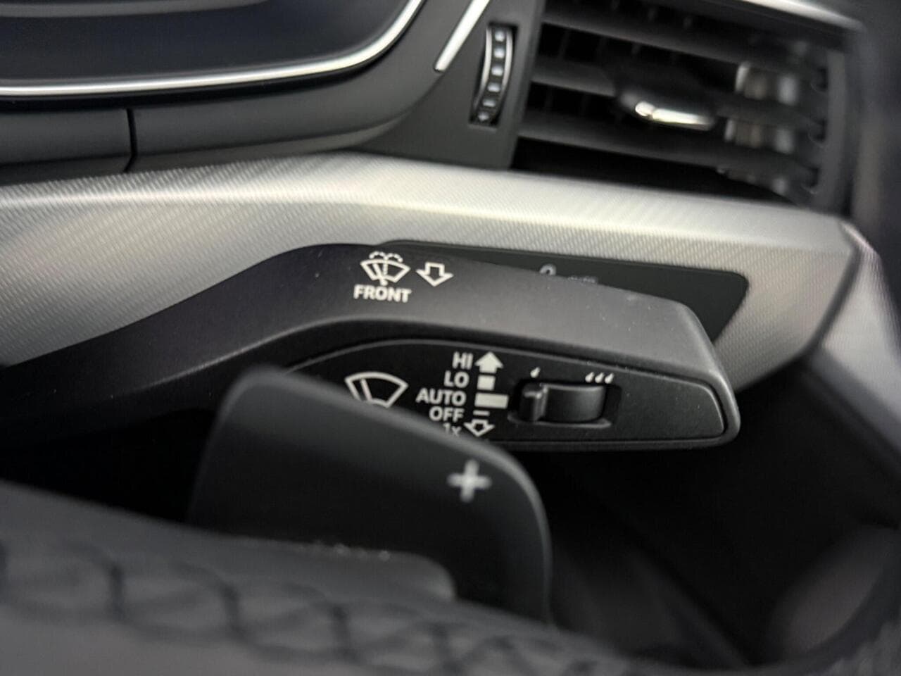 Audi A5 thumbnail Misc Controls