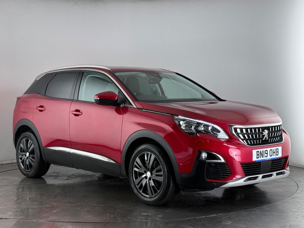 Peugeot 3008 - Peugeot 3008 1.5 BlueHDi Allure Euro 6 (s/s) 5dr