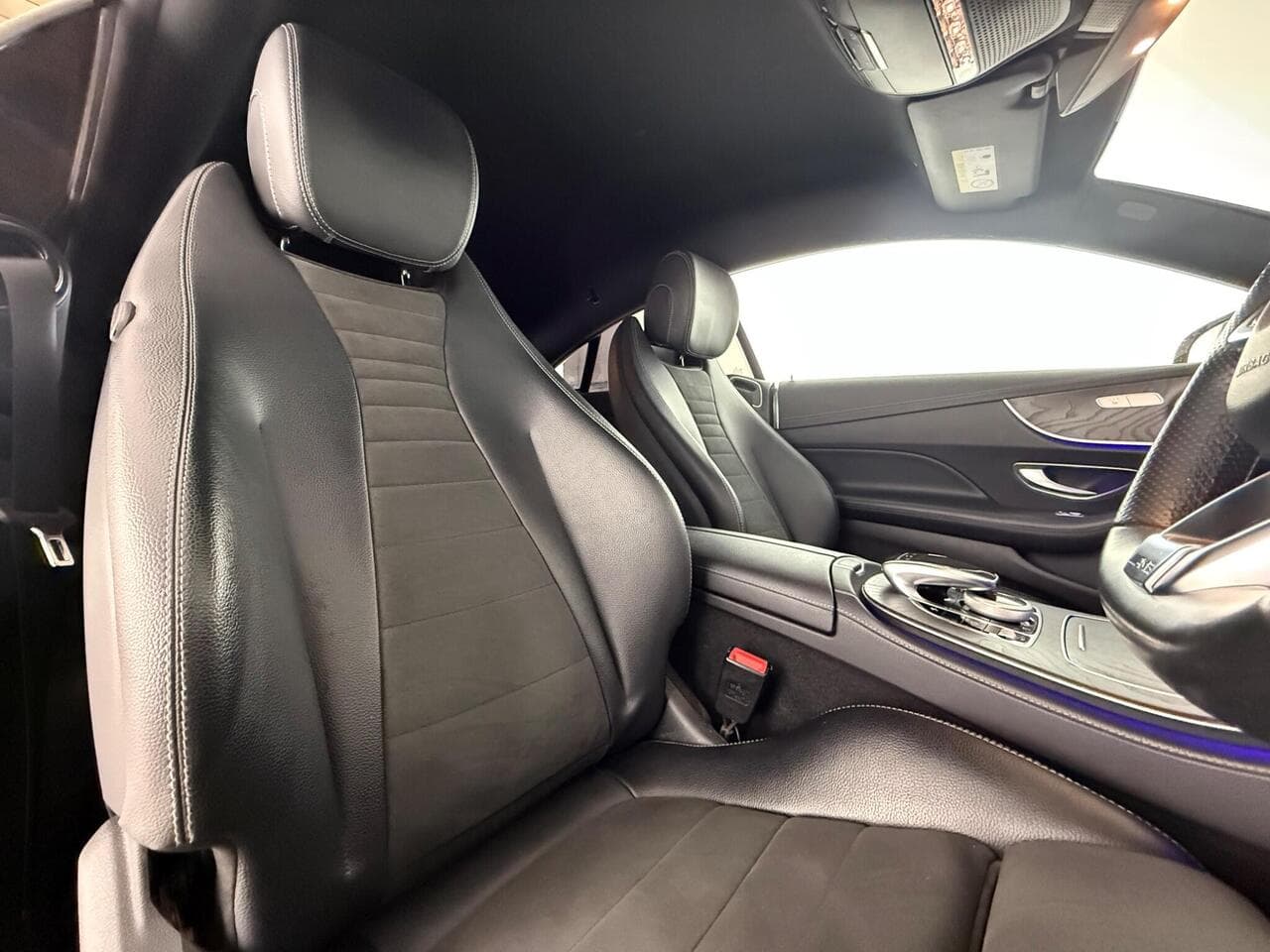 Mercedes-Benz E Class thumbnail Seat Driver