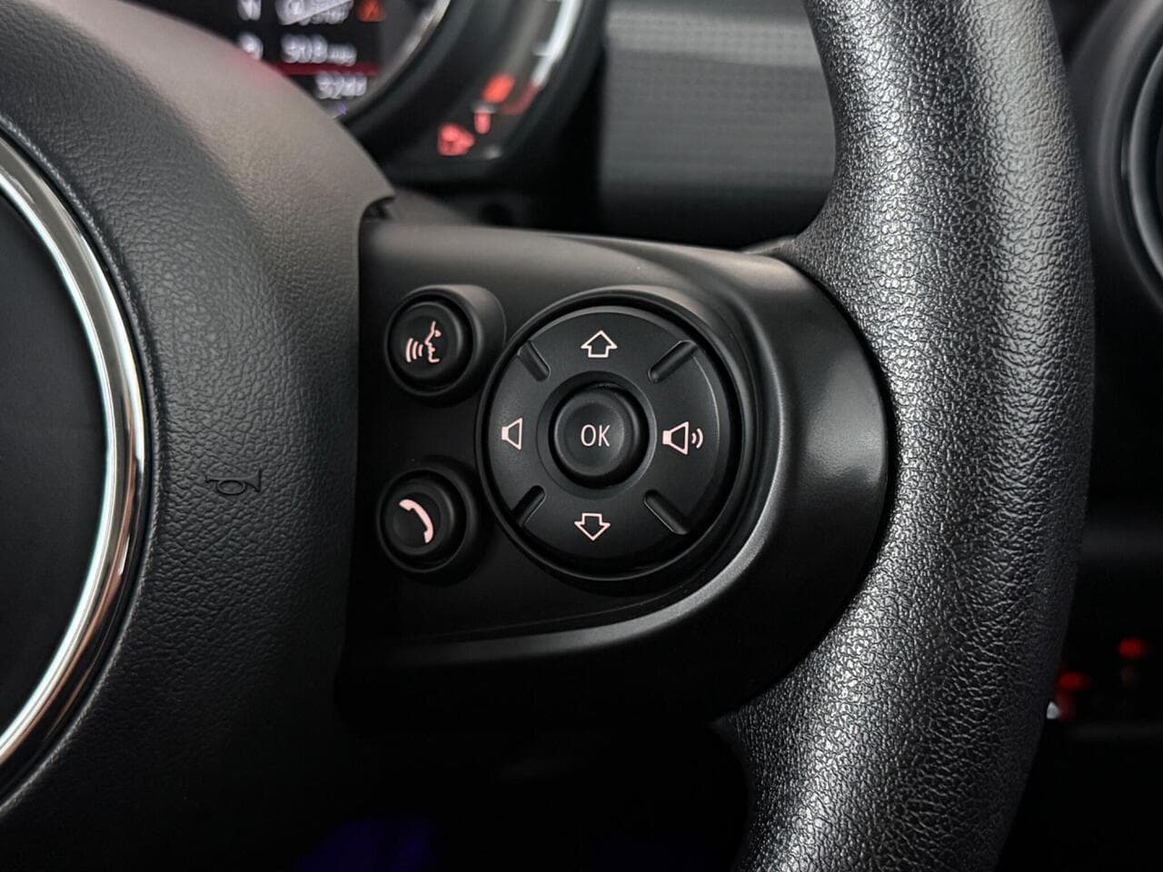 MINI Hatch thumbnail Misc Controls