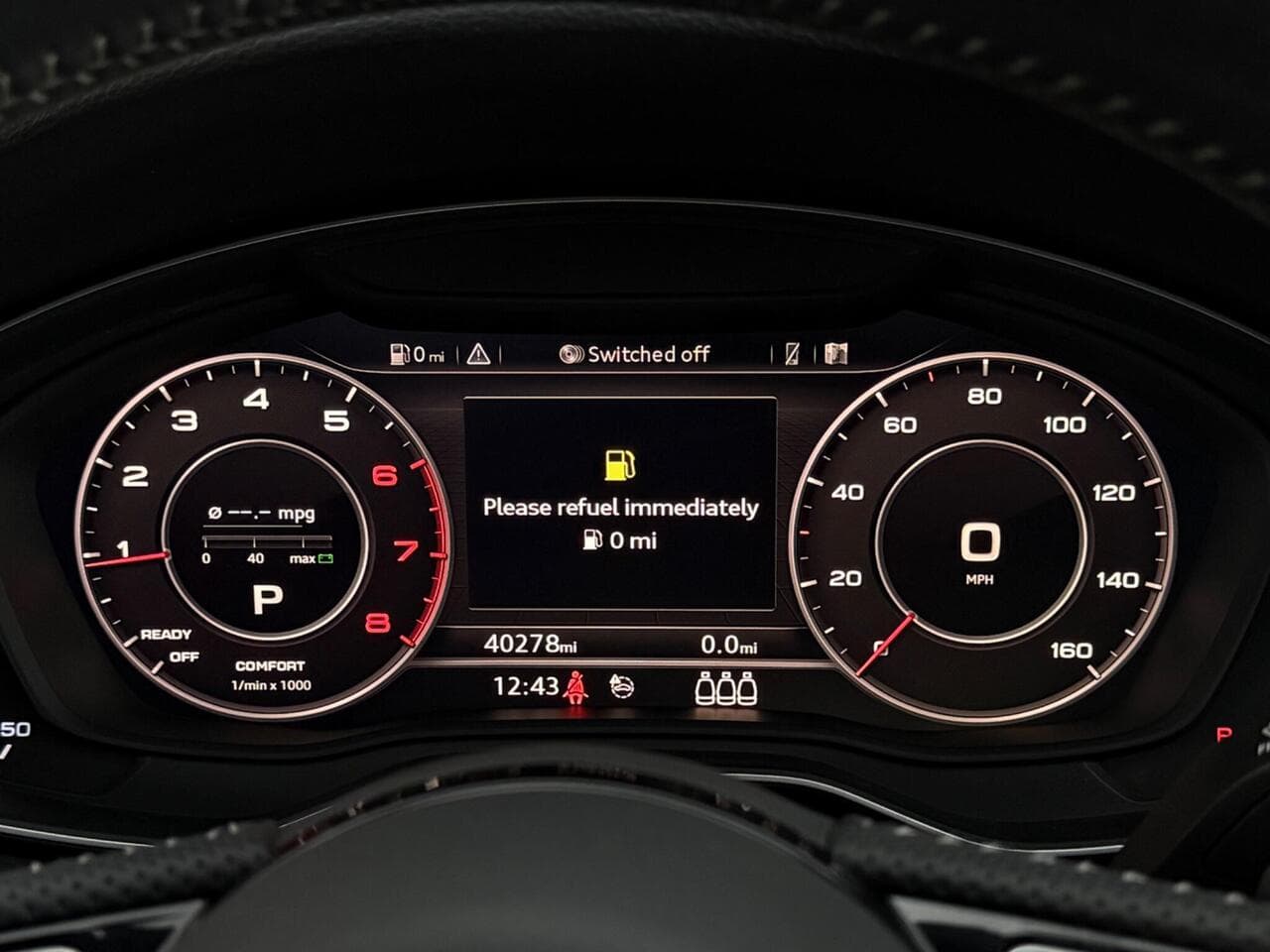 Audi A4 Avant thumbnail Driver Instruments