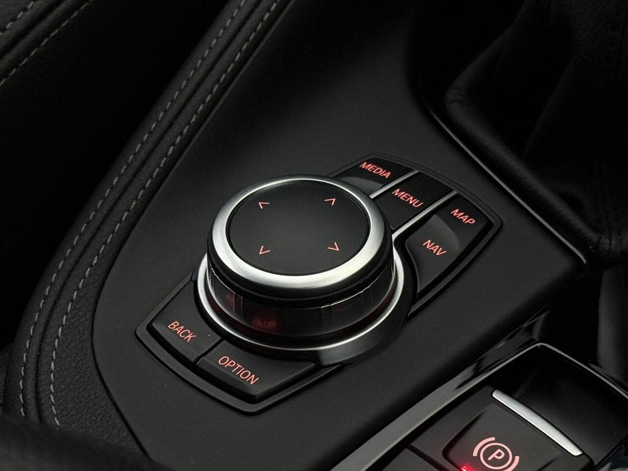 BMW X1 thumbnail Misc Controls