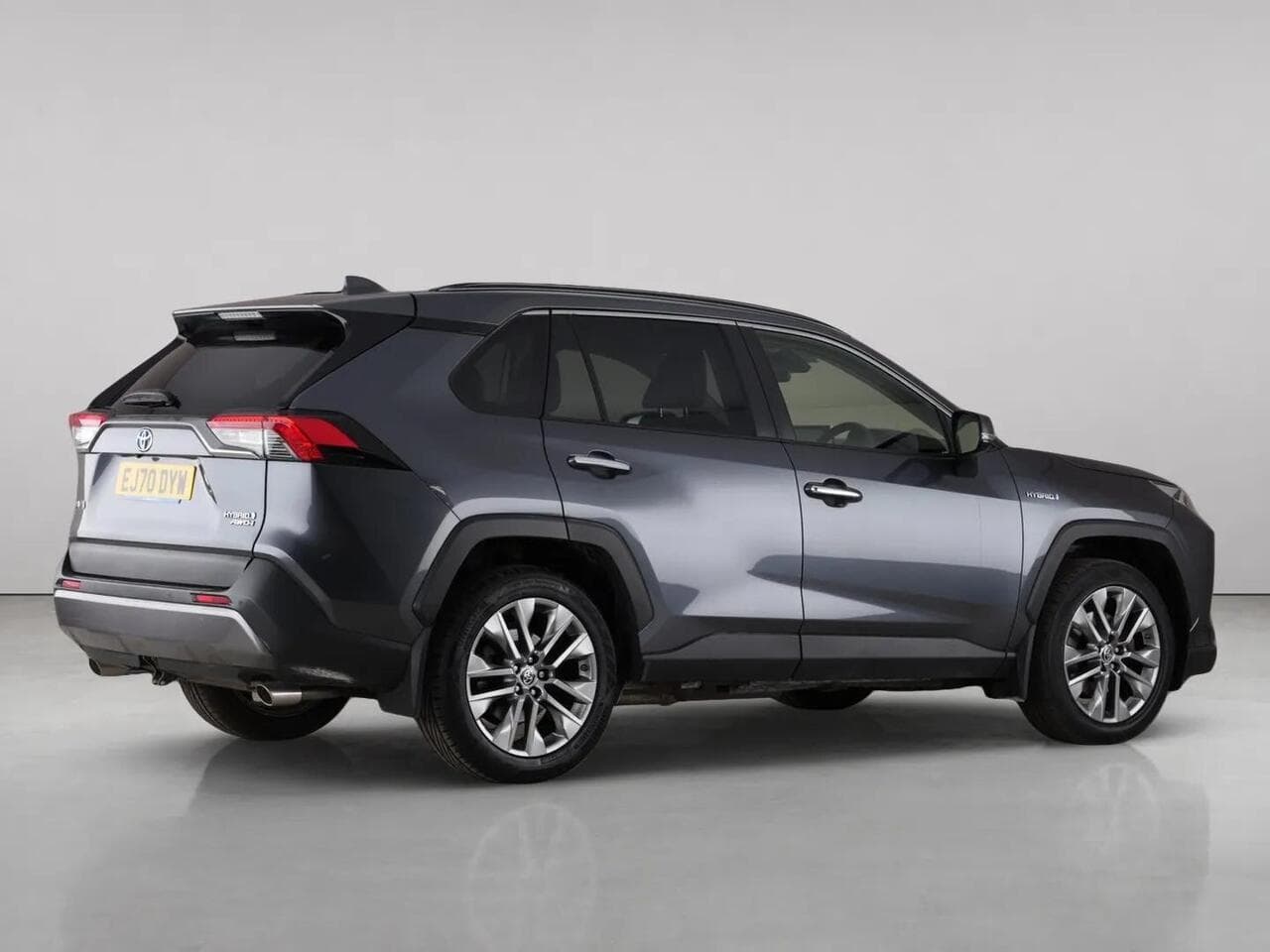 Toyota RAV4 thumbnail Rear Right