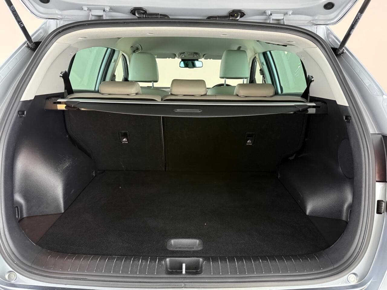 Kia Sportage thumbnail Boot