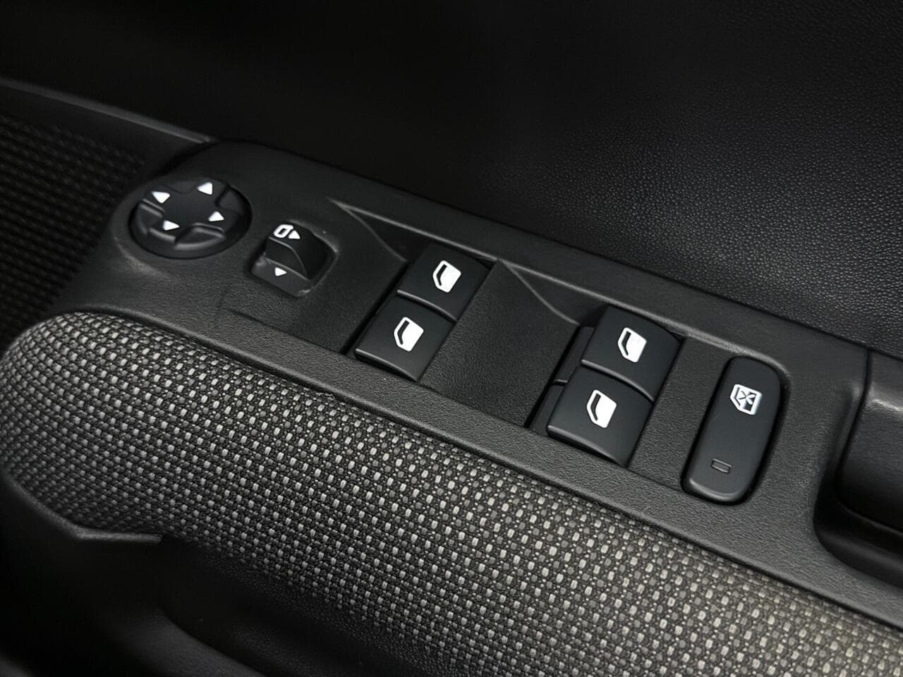 Citroen C3 Aircross thumbnail Misc Controls