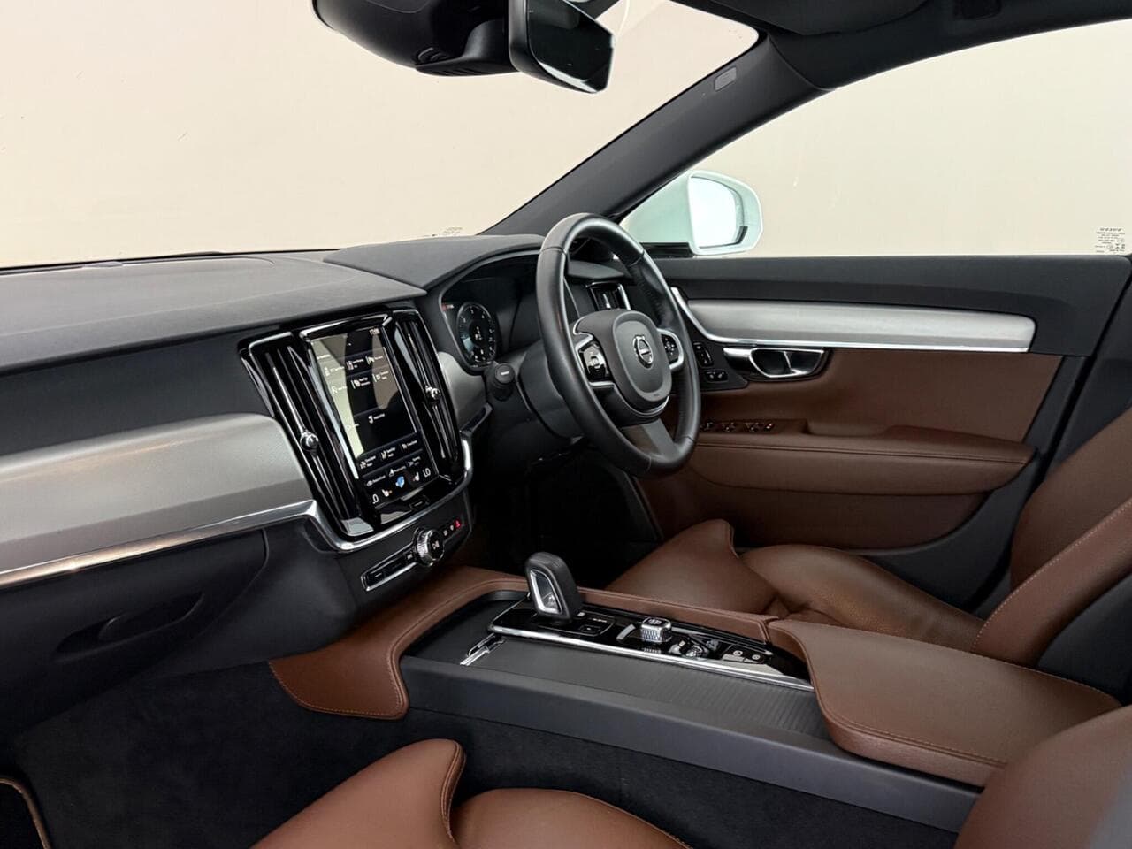 Volvo V90 thumbnail Interior Front