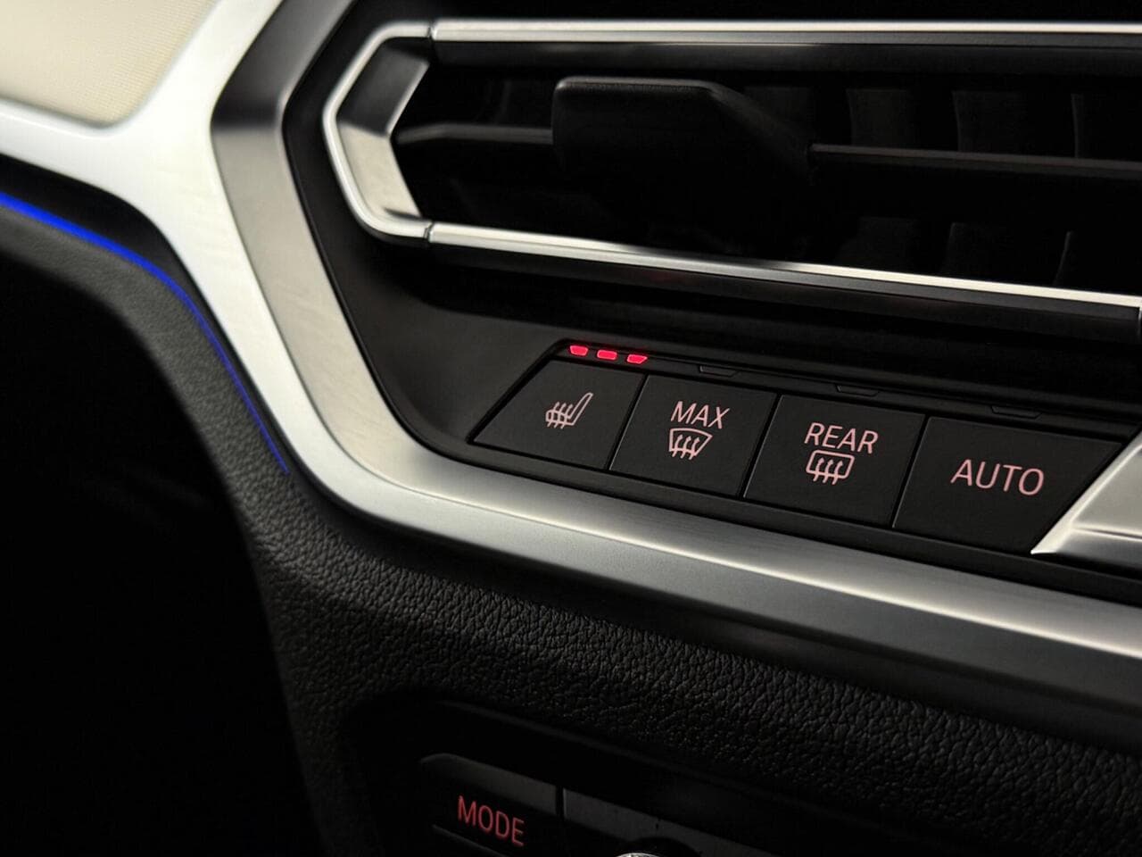 BMW 3 Series thumbnail Misc Controls