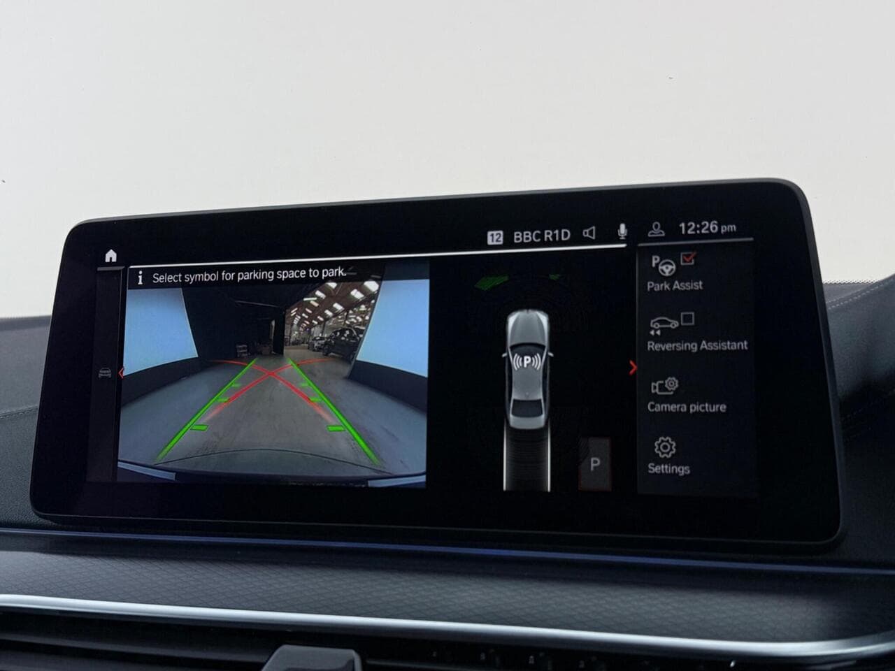 BMW 5 Series thumbnail Infotainment System