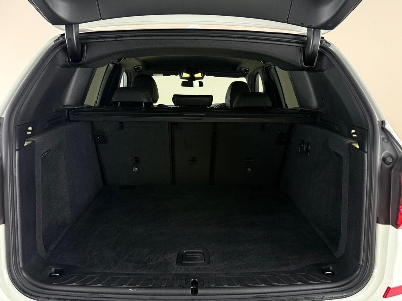 BMW X3 thumbnail Boot