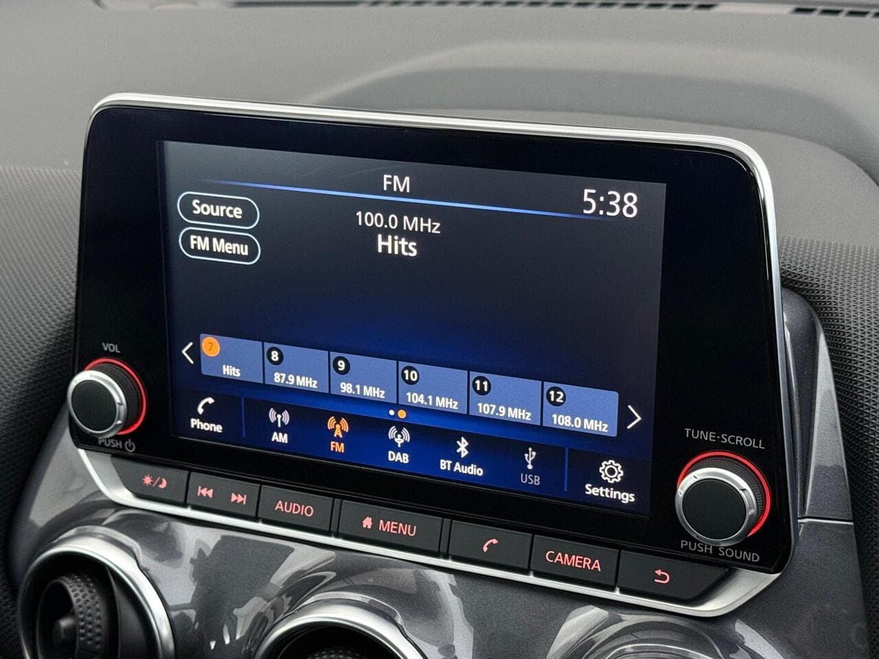Nissan Juke thumbnail Infotainment System