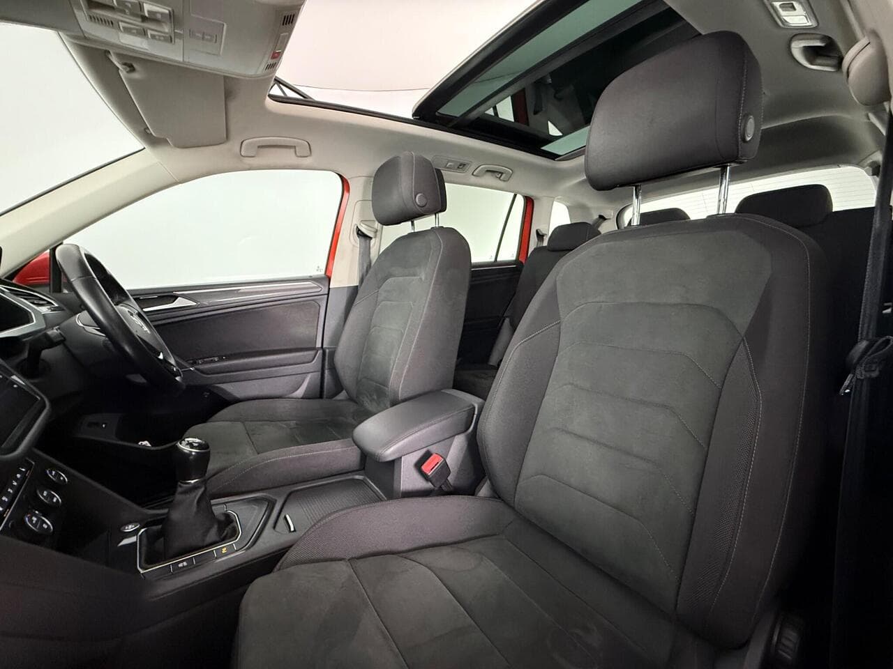 Volkswagen Tiguan Allspace thumbnail Seat Front Passenger