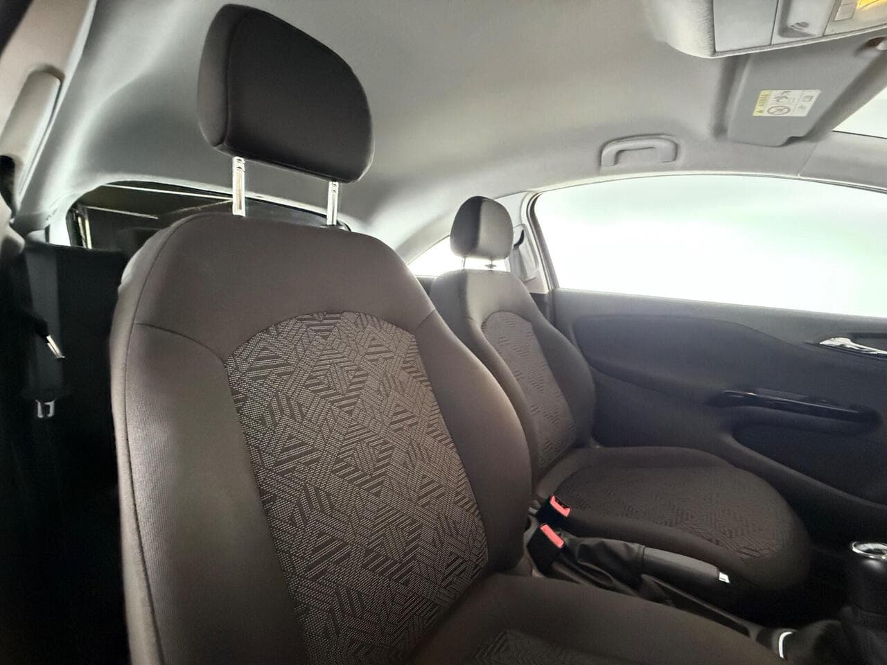Vauxhall Corsa thumbnail Seat Driver