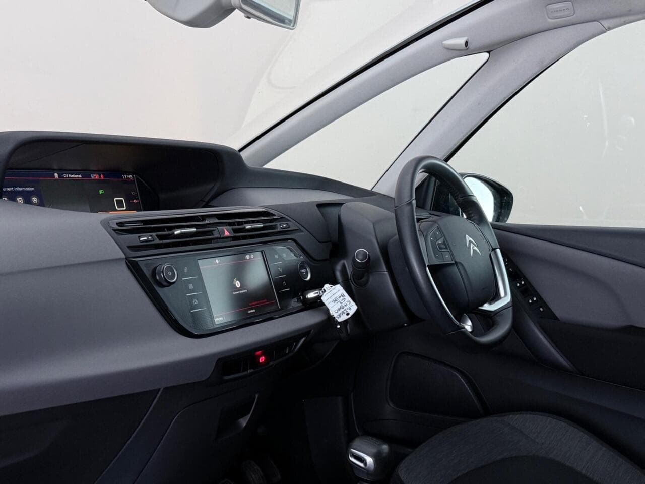 Citroen Grand C4 SpaceTourer thumbnail Interior Front