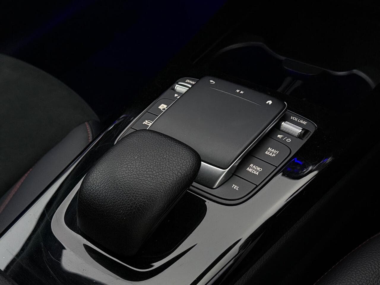 Mercedes-Benz A Class thumbnail Interior Front
