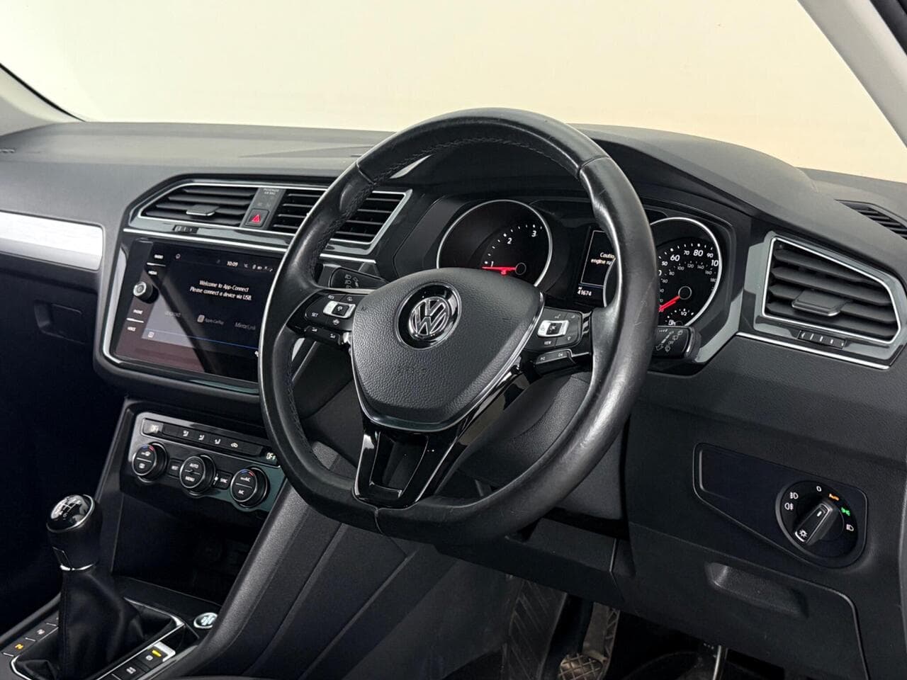 Volkswagen Tiguan thumbnail Inconclusive