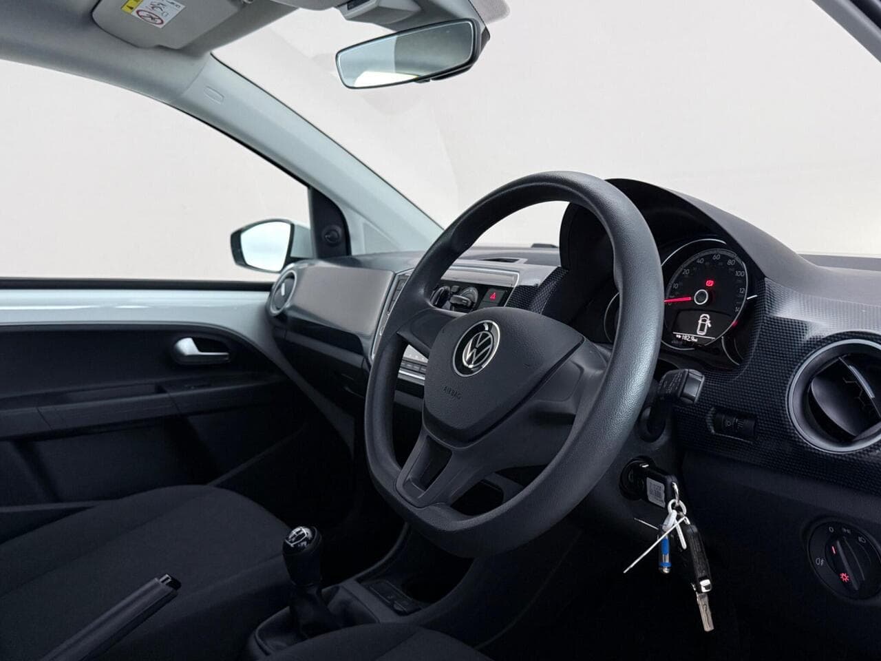 Volkswagen up! thumbnail Interior Front