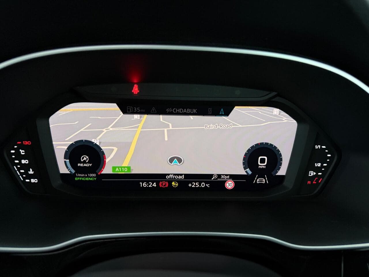 Audi Q3 thumbnail Driver Instruments