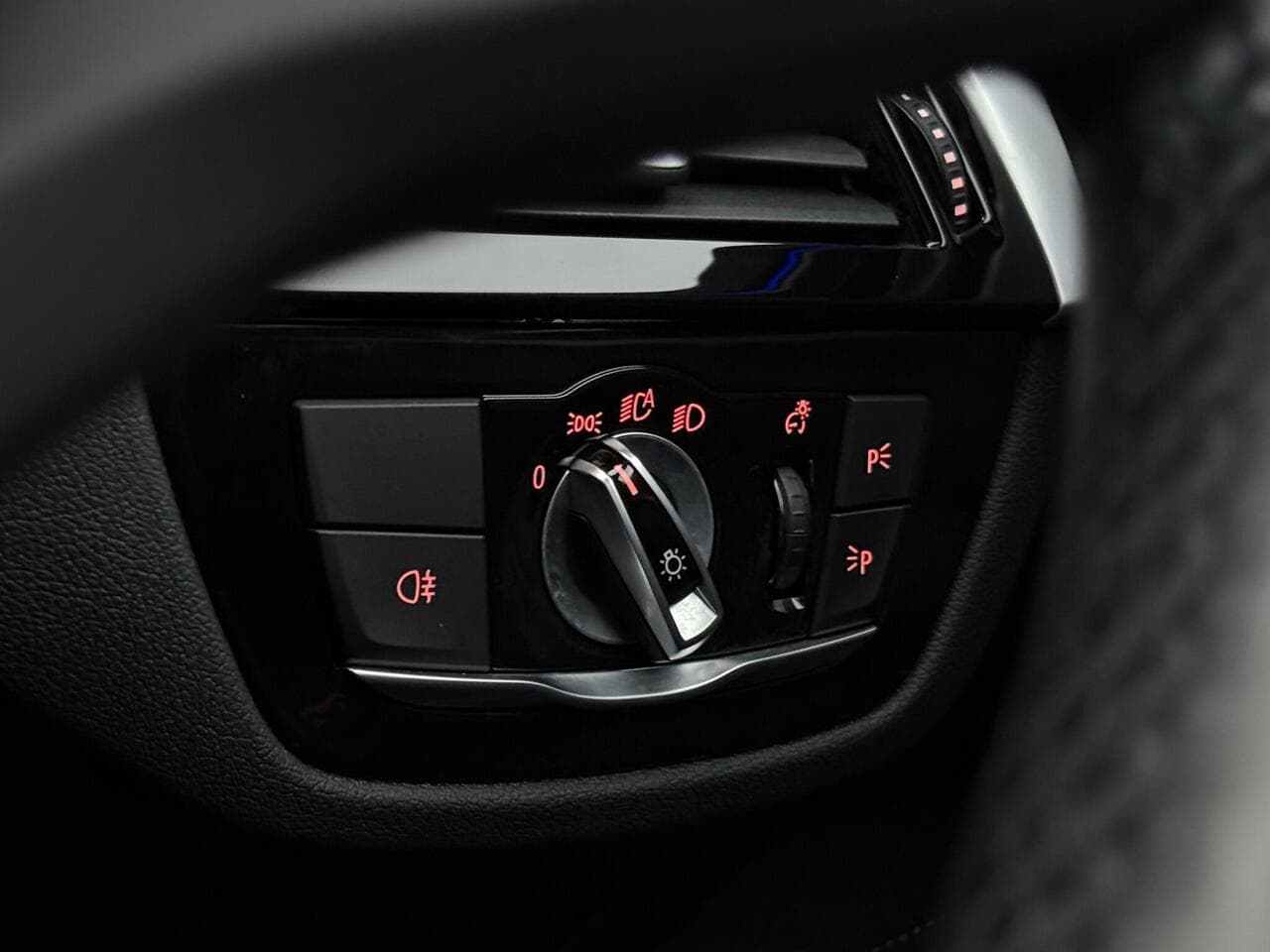 BMW 5 Series thumbnail Misc Controls
