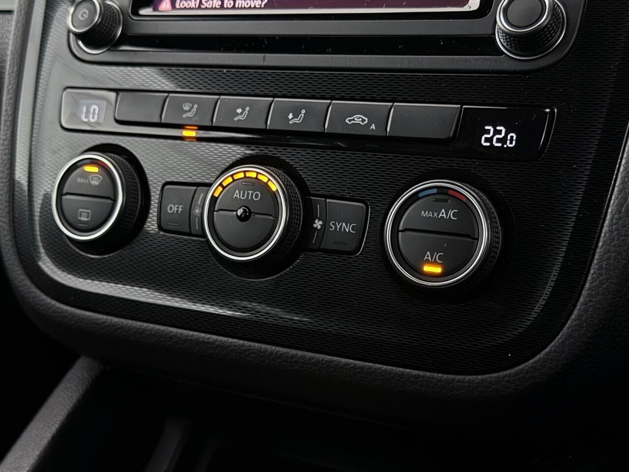 Volkswagen Scirocco thumbnail Misc Controls