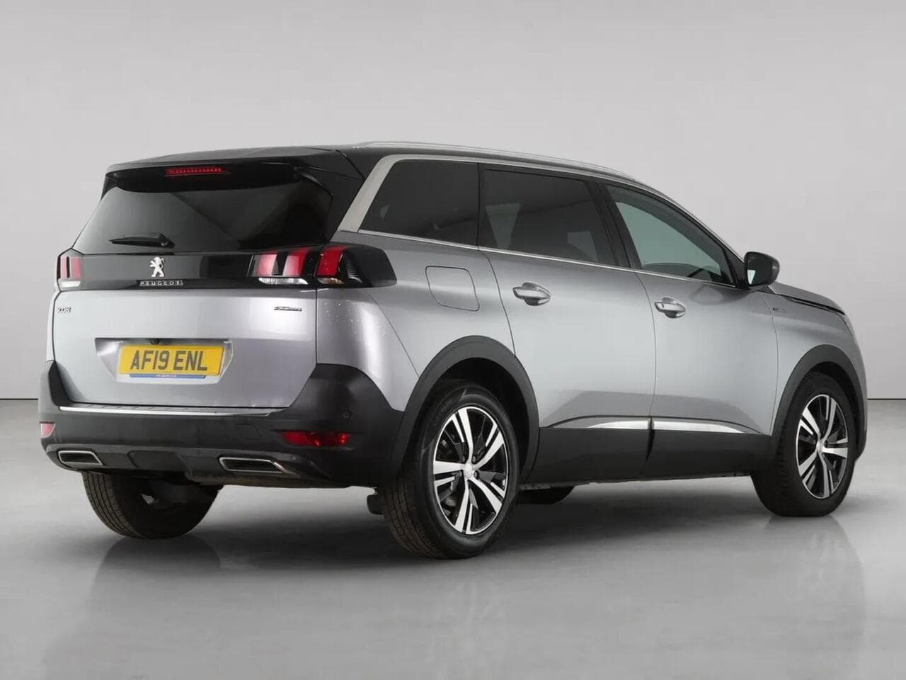 Peugeot 5008 thumbnail Rear Right