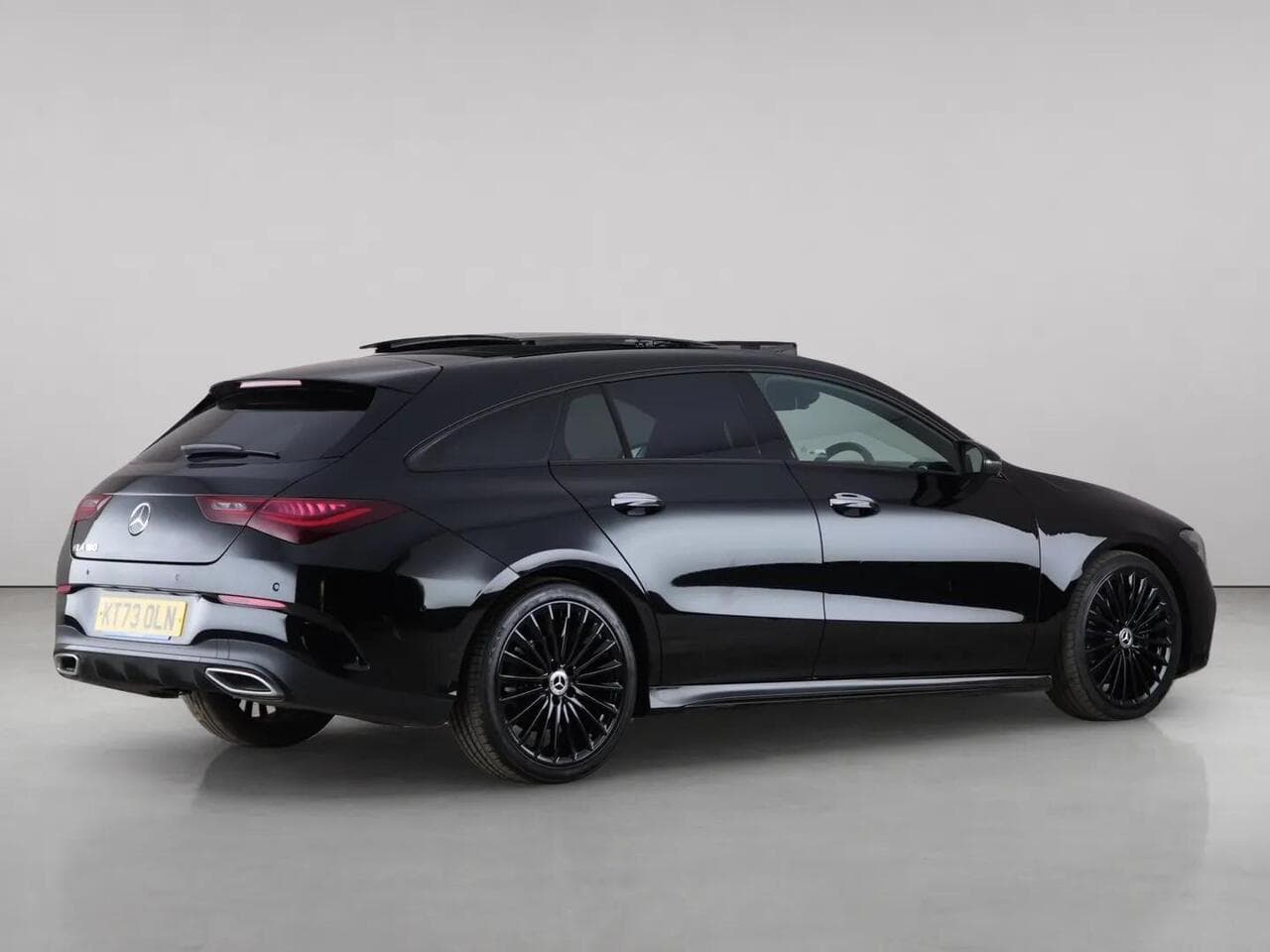 Mercedes-Benz CLA thumbnail Rear Right