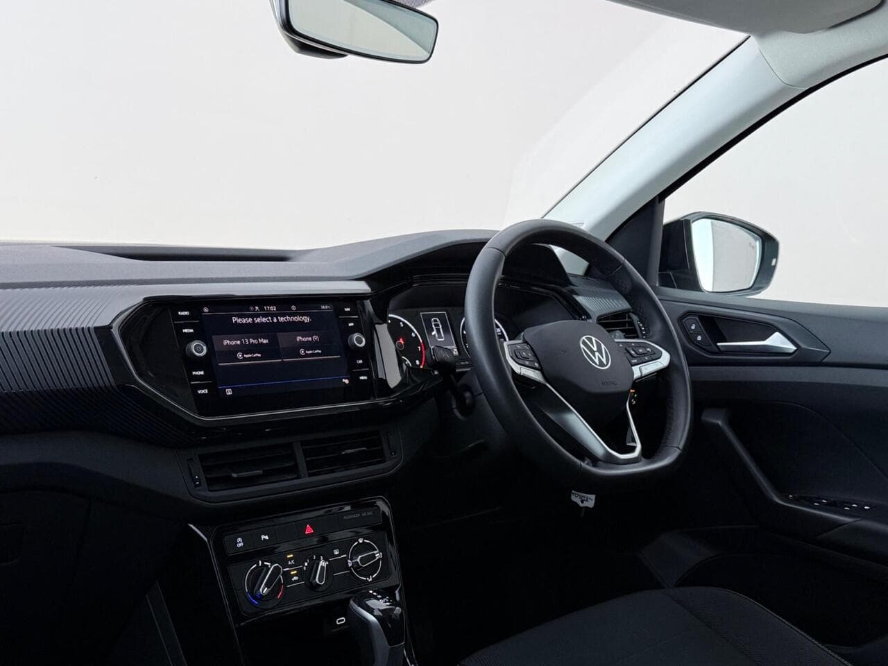 Volkswagen T-Cross thumbnail Interior Front