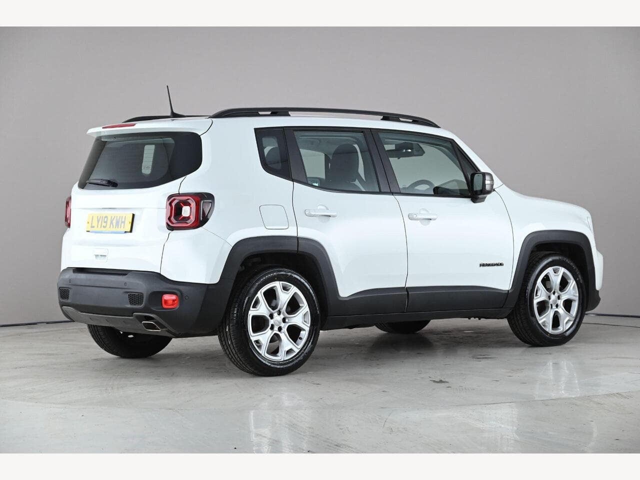 Jeep Renegade thumbnail Inconclusive