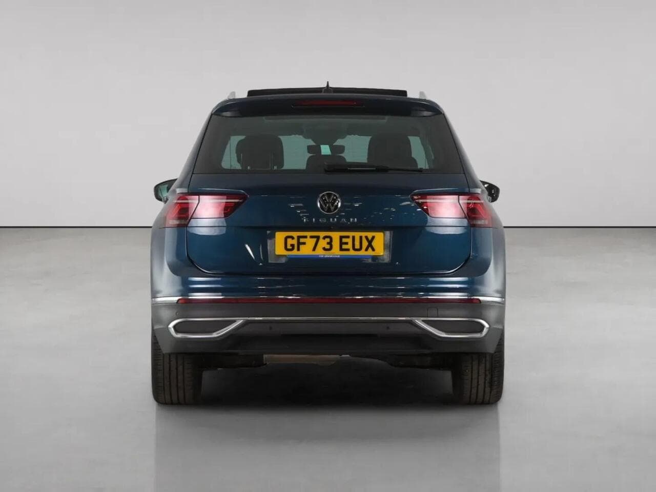 Volkswagen Tiguan thumbnail Rear