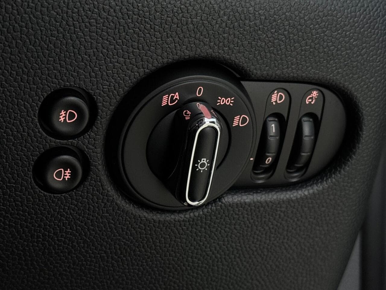 MINI Hatch thumbnail Misc Controls