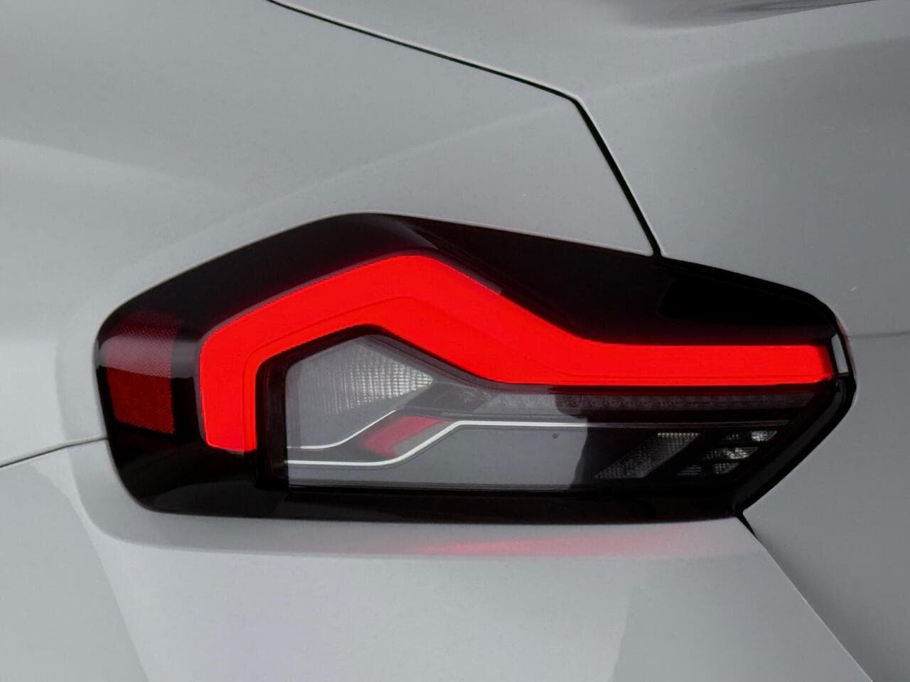 BMW 2 Series thumbnail Lights Rear