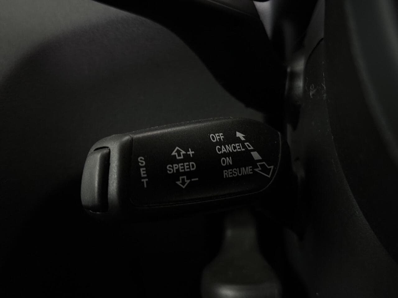 Audi A1 thumbnail Misc Controls