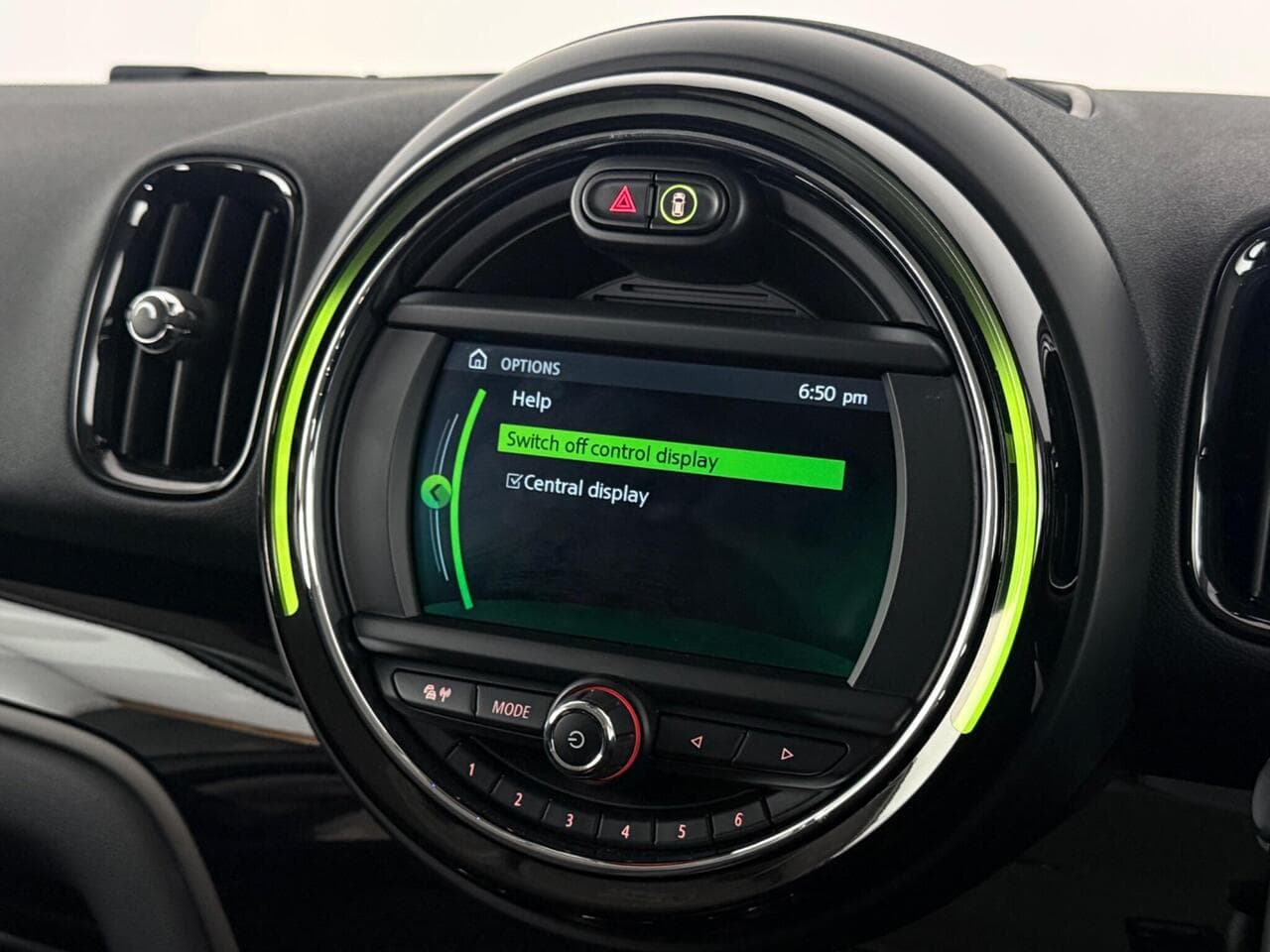 MINI Countryman thumbnail Inconclusive