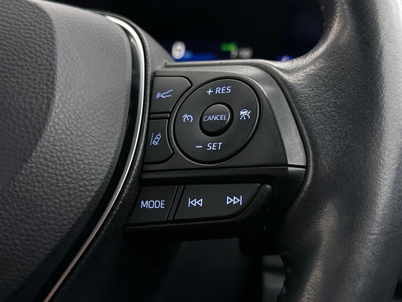 Toyota Corolla thumbnail Misc Controls