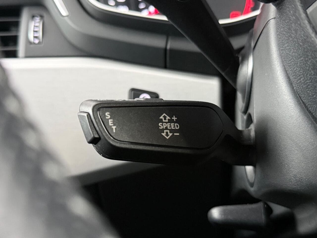 Audi A4 thumbnail Misc Controls