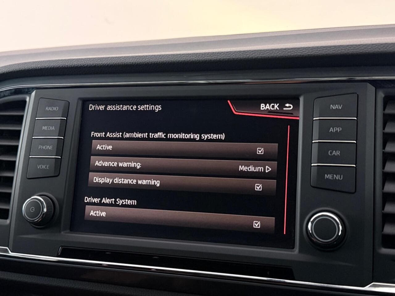 SEAT Ateca thumbnail Infotainment System