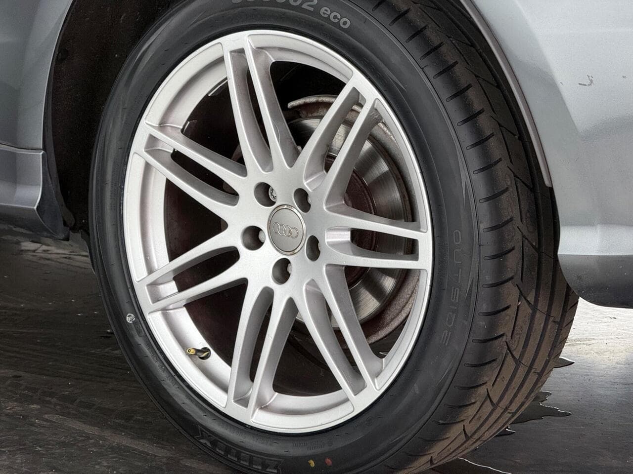 Audi Q5 thumbnail Wheel