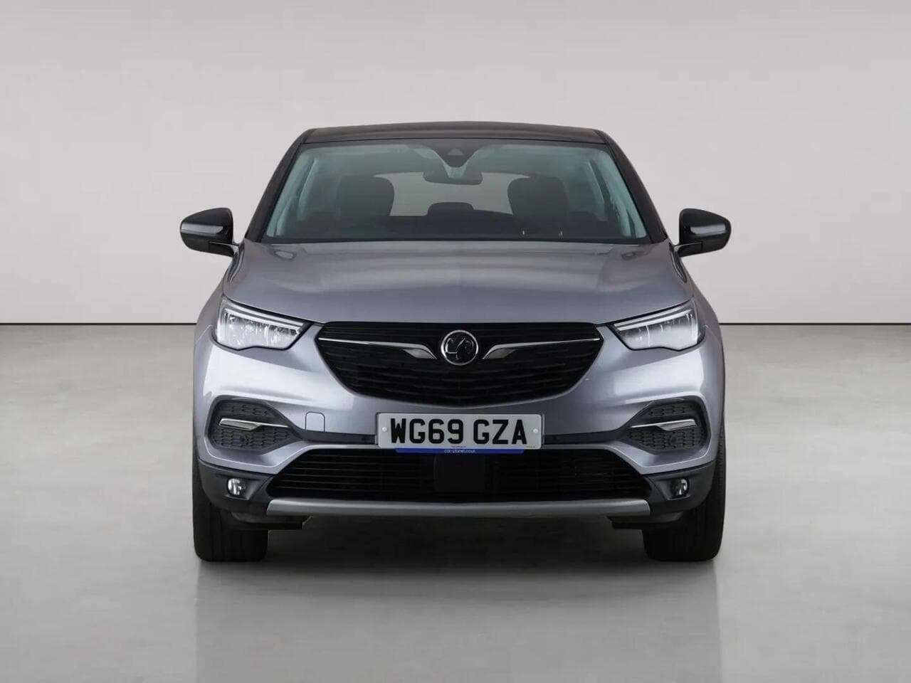 Vauxhall Grandland X thumbnail Front