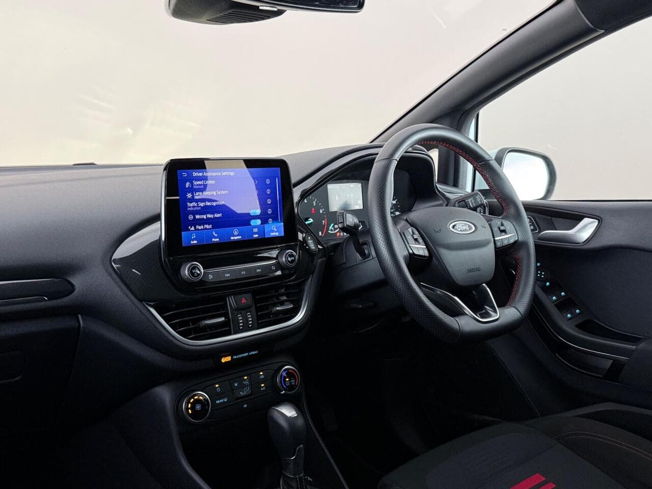 Ford Fiesta thumbnail Interior Front