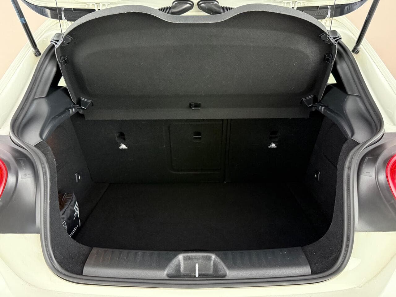 Mercedes-Benz A Class thumbnail Boot